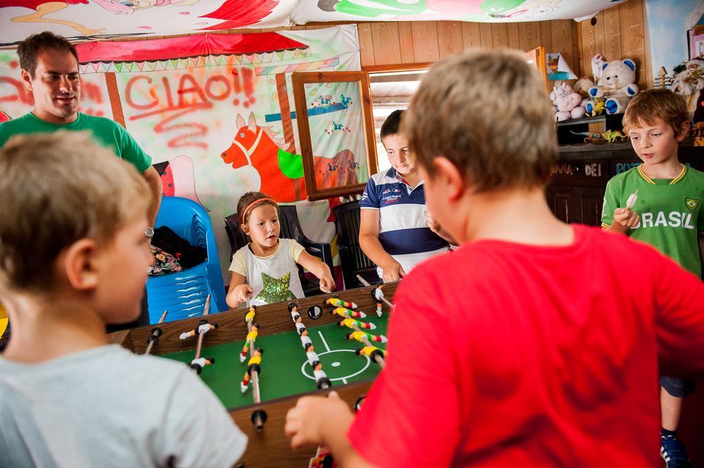 Villaggio Turistico Camping Cervino Анте-Сент-Андре Екстер'єр фото