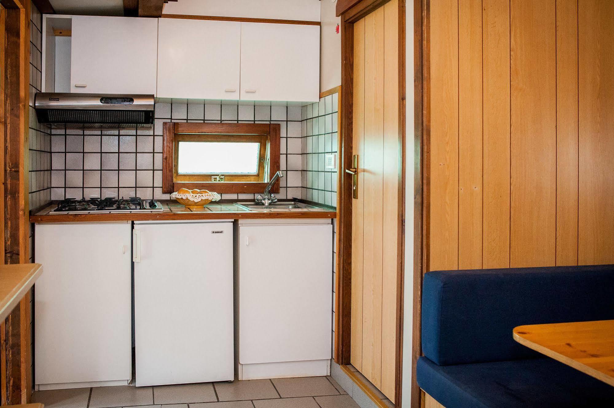 Villaggio Turistico Camping Cervino Анте-Сент-Андре Екстер'єр фото